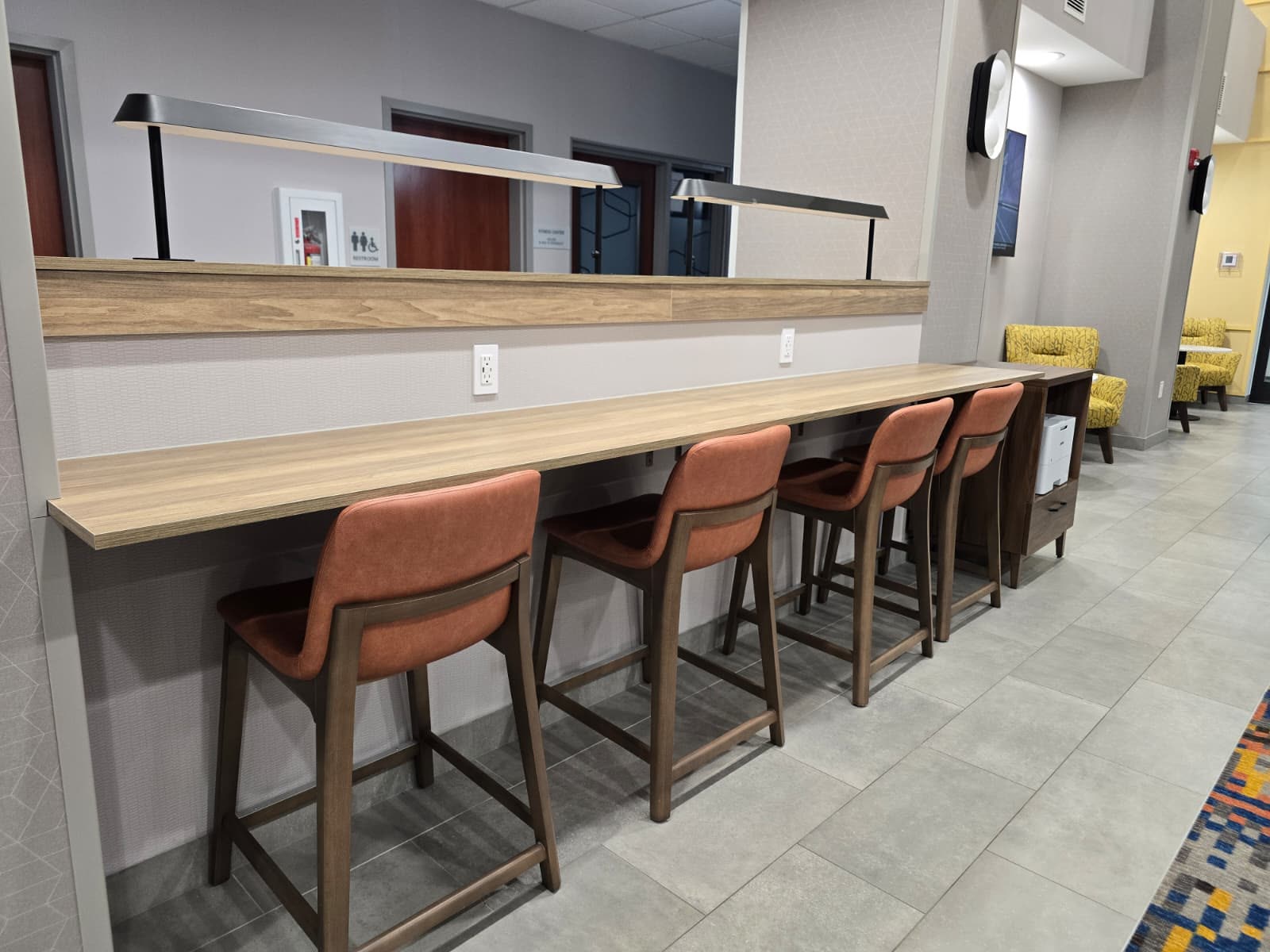 Hampton Inn & Suites — detail 4
