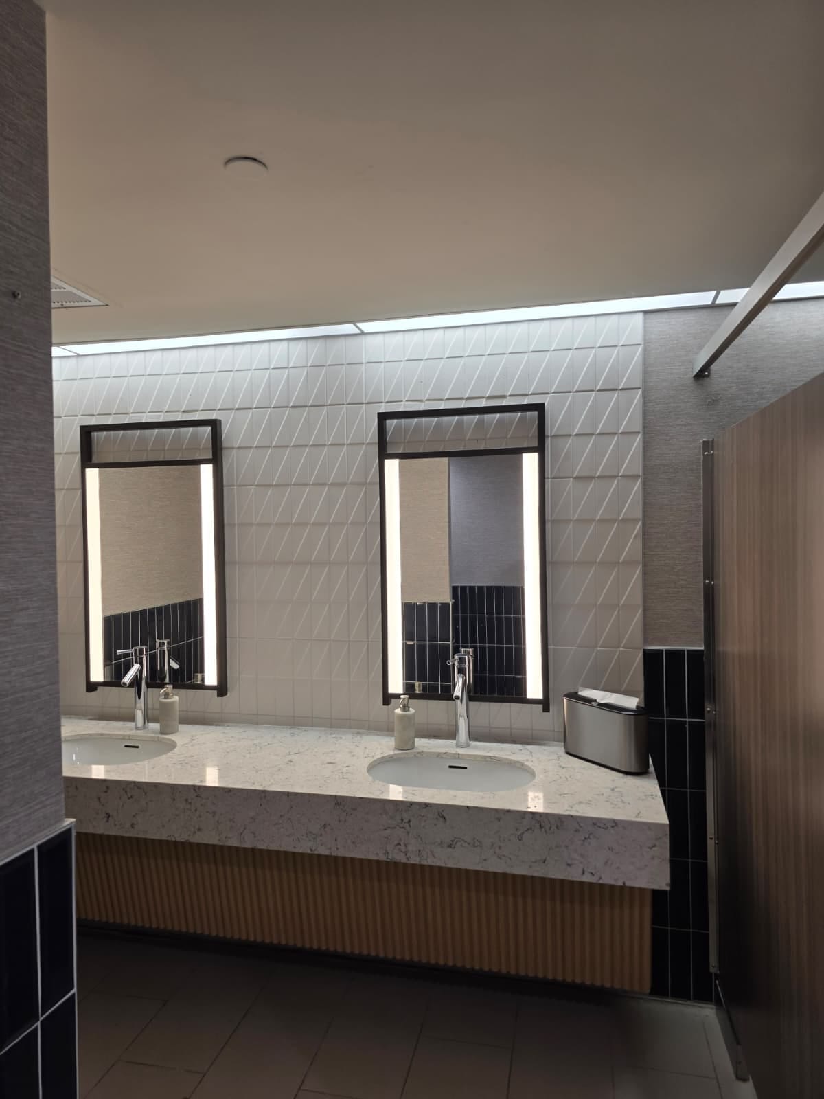 Hyatt Regency Marietta Hotel Millwork and Countertops — detail 7