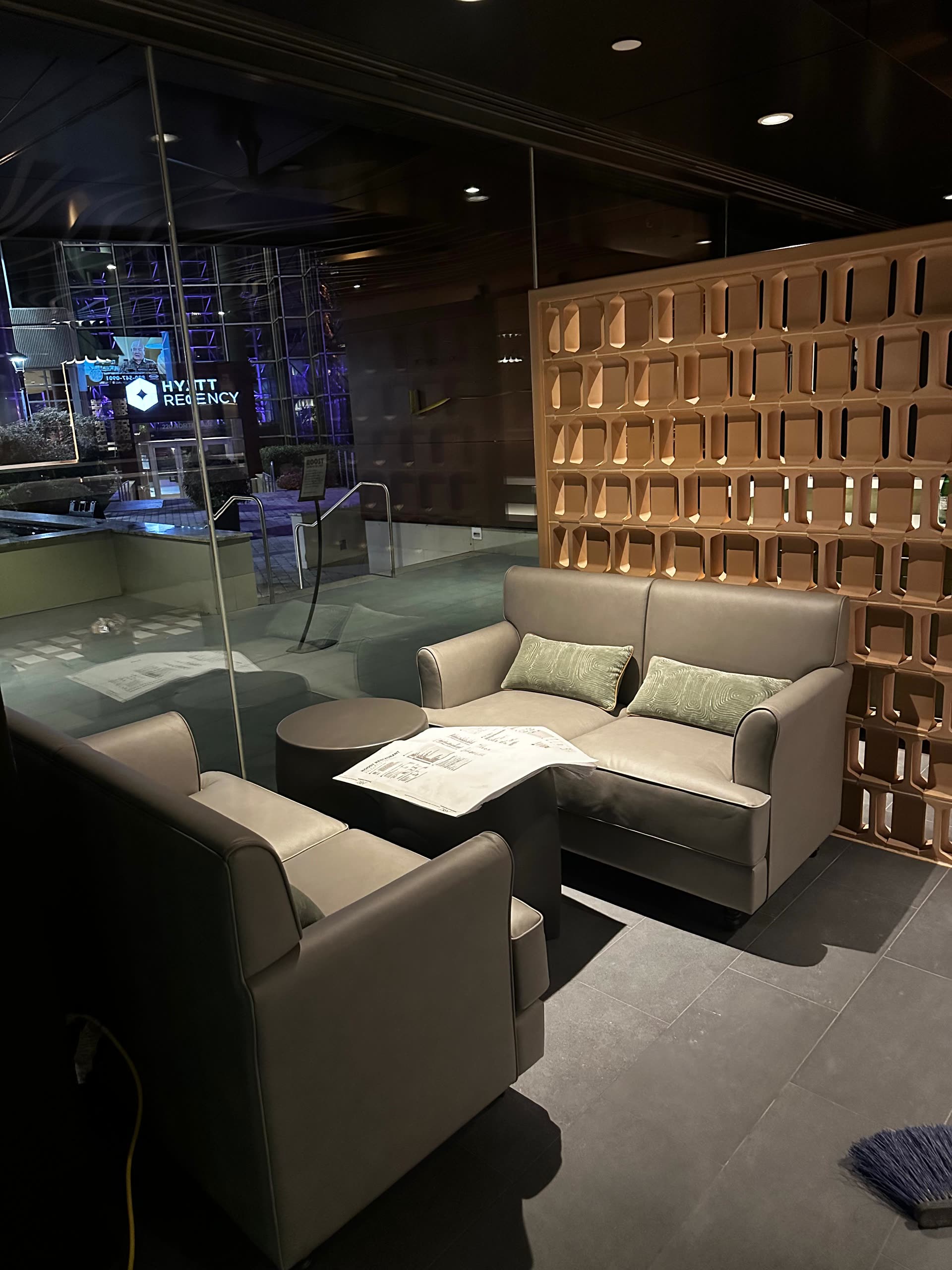 Roost Free Range Kitchen and Bar — detail 3